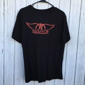 Aerosmith graphic tee size medium